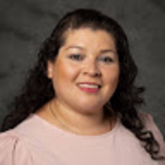 Meet your Posher, Monica - Picture 1 of 1